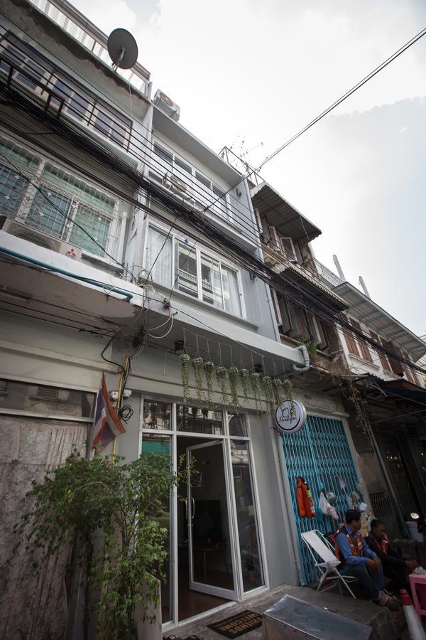 Oh Boutique Guesthouse. Bangkok Exterior photo